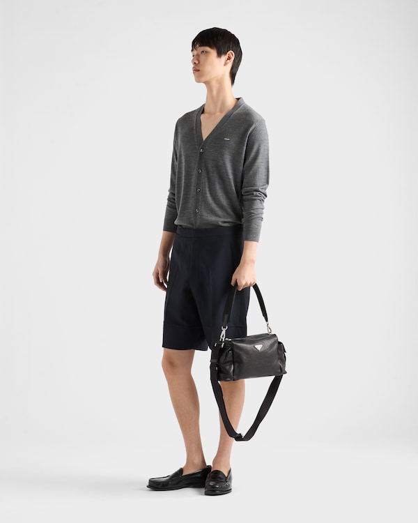 Prada Explore 皮革手袋 - 黑色 Prada Explore 皮革手袋 - 黑色