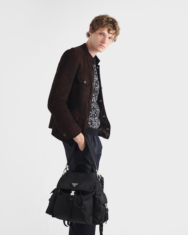 Prada Explore Re-Nylon与皮革双肩背包 - 黑色 Prada Explore Re-Nylon与皮革双肩背包 - 黑色