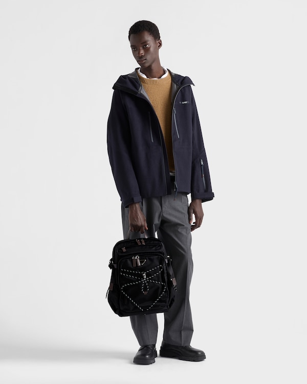 Prada Speedrock Re-Nylon与皮革双肩背包 - 黑色 Prada Speedrock Re-Nylon与皮革双肩背包 - 黑色