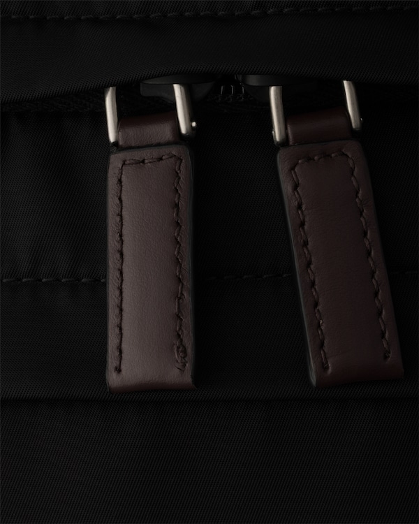 Prada Speedrock Re-Nylon与皮革双肩背包 - 黑色 Prada Speedrock Re-Nylon与皮革双肩背包 - 黑色