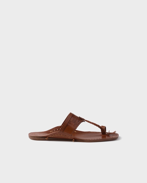 Prada Made in India x Inspired by Kolhapuri Chappal皮革凉鞋 - 白兰地色 Prada Made in India x Inspired by Kolhapuri Chappal皮革凉鞋 - 白兰地色