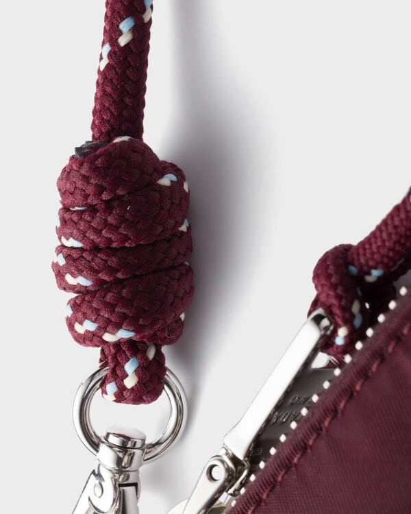 Prada Speedrock Re-Nylon智能手机壳 - 酒红色 Prada Speedrock Re-Nylon智能手机壳 - 酒红色