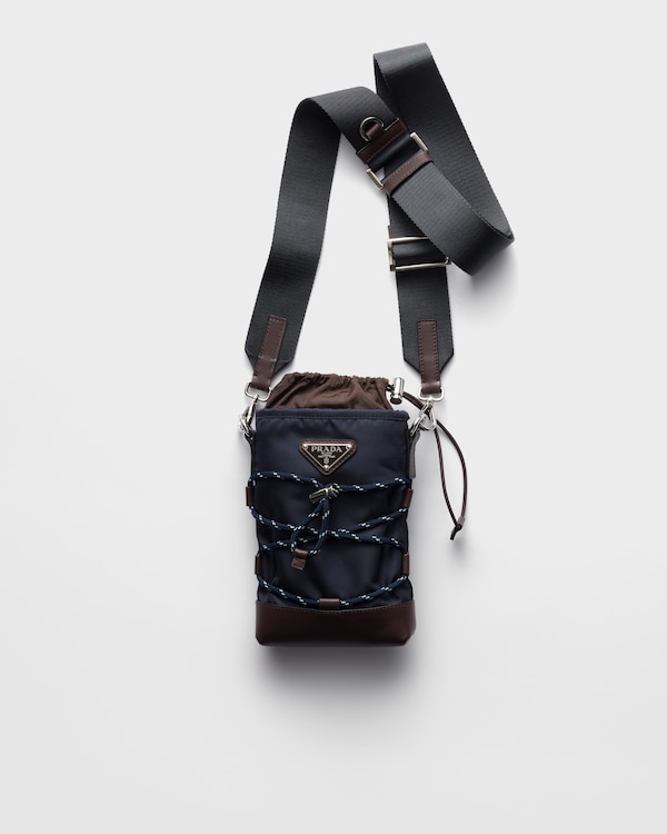 Prada Speedrock再生尼龙和皮革智能手机壳 - 蓝色 Prada Speedrock再生尼龙和皮革智能手机壳 - 蓝色