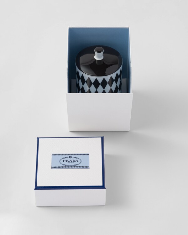 Porcelain scented candle - Checkerboard - White/Black Porcelain scented candle - Checkerboard - White/Black