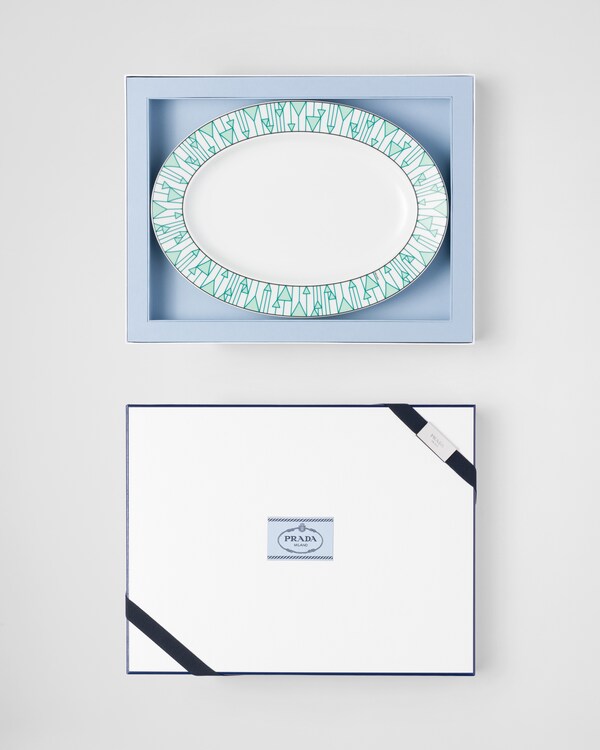 Medium porcelain serving plate - Vienna Green - Green Medium porcelain serving plate - Vienna Green - Green