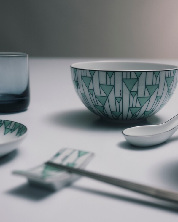 Set of two porcelain rice or cereal bowls - Vienna Green - Green Set of two porcelain rice or cereal bowls - Vienna Green - Green