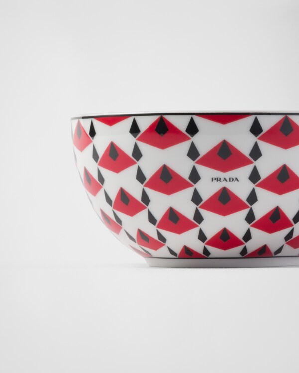 Set of two porcelain rice or cereal bowls - Vienna Red - Black/Red Set of two porcelain rice or cereal bowls - Vienna Red - Black/Red