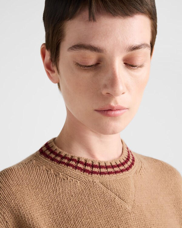 Wool and cashmere crew-neck sweater - Camel/Amaranth Wool and cashmere crew-neck sweater - Camel/Amaranth