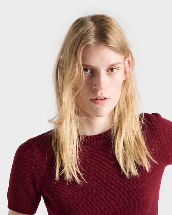 Short-sleeved cashmere sweater - Amaranth Red Short-sleeved cashmere sweater - Amaranth Red