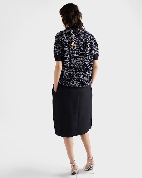 Short-sleeved wool sweater with pendants - Blue/White Short-sleeved wool sweater with pendants - Blue/White