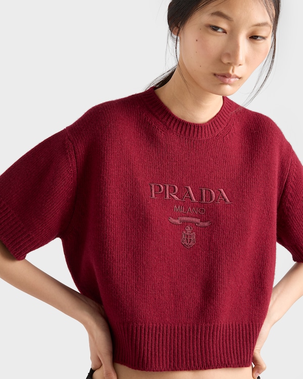 Wool and cashmere crew-neck sweater - Amaranth Red Wool and cashmere crew-neck sweater - Amaranth Red