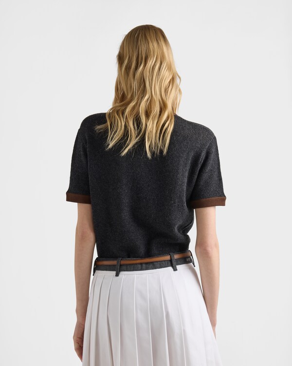 Cashmere crew-neck sweater - Anthracite Gray/Tobacco Cashmere crew-neck sweater - Anthracite Gray/Tobacco