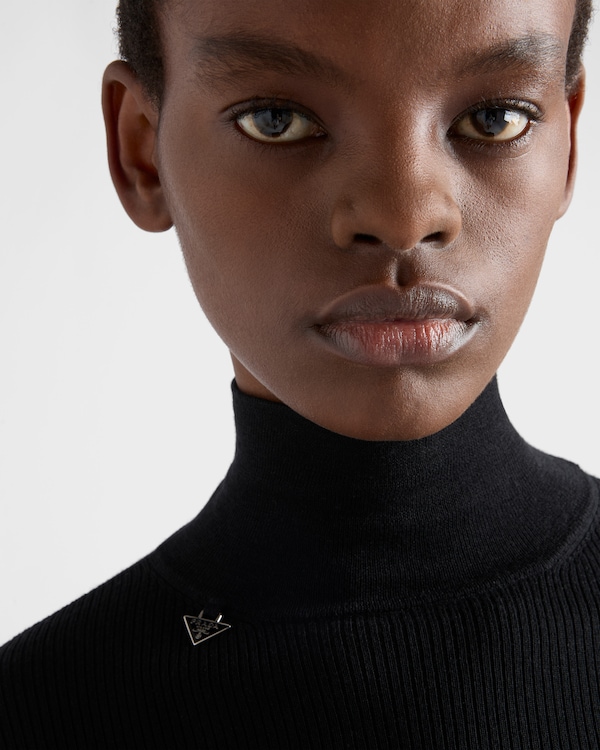 Wool turtleneck - Black Wool turtleneck - Black