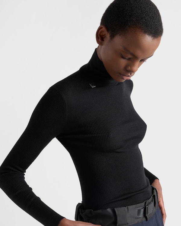 Wool turtleneck - Black Wool turtleneck - Black