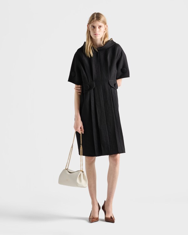 Short-sleeve chevron wool dress with belt - Black Short-sleeve chevron wool dress with belt - Black