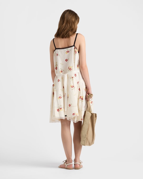 Embroidered linen mini-dress with floral motif - Ruby Red Embroidered linen mini-dress with floral motif - Ruby Red