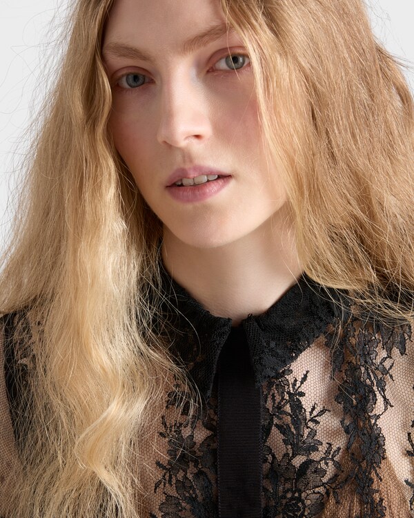 Lace top - Black Lace top - Black