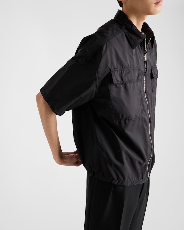 Short-sleeve light Re-Nylon shirt - Black Short-sleeve light Re-Nylon shirt - Black