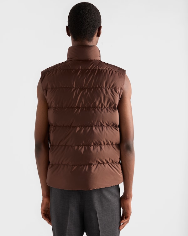 Re-Nylon vest - Cocoa Brown Re-Nylon vest - Cocoa Brown