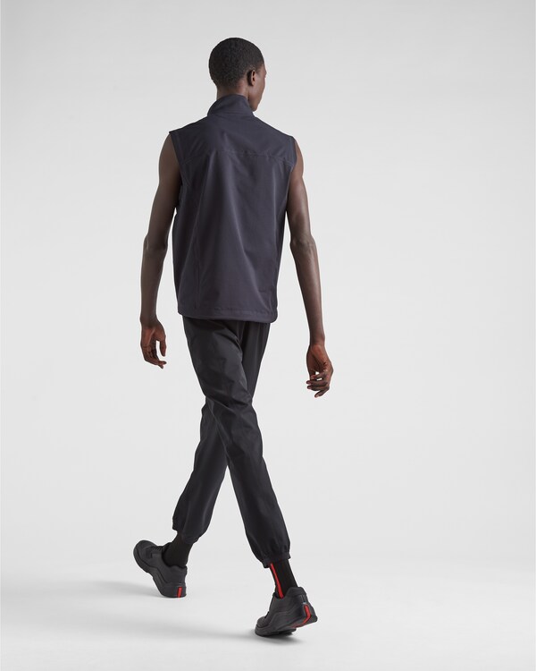 Light Bi-Stretch vest - Black Light Bi-Stretch vest - Black