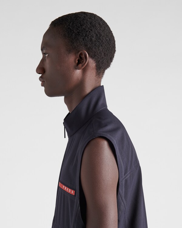 Light Bi-Stretch vest - Black Light Bi-Stretch vest - Black