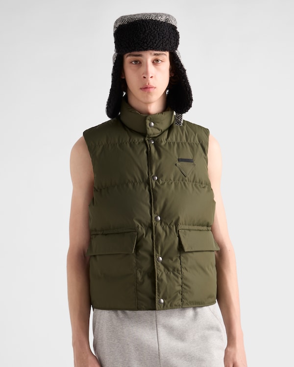 Re-Nylon puffer vest - Forest Green Re-Nylon puffer vest - Forest Green