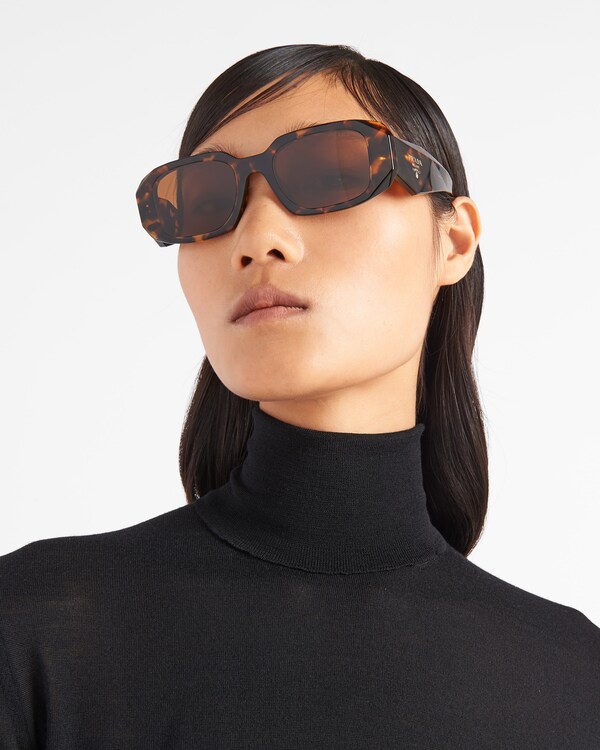 Prada Symbole太阳镜 - 驼米色镜片 Prada Symbole太阳镜 - 驼米色镜片