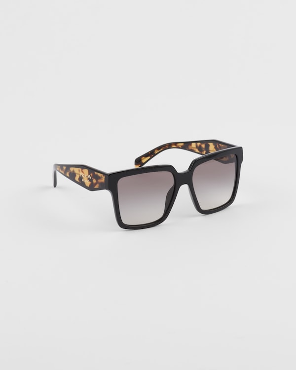 Sunglasses with Prada logo - Gradient Anthracite Gray Lenses Sunglasses with Prada logo - Gradient Anthracite Gray Lenses
