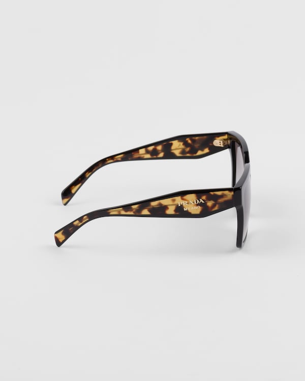Sunglasses with Prada logo - Gradient Anthracite Gray Lenses Sunglasses with Prada logo - Gradient Anthracite Gray Lenses