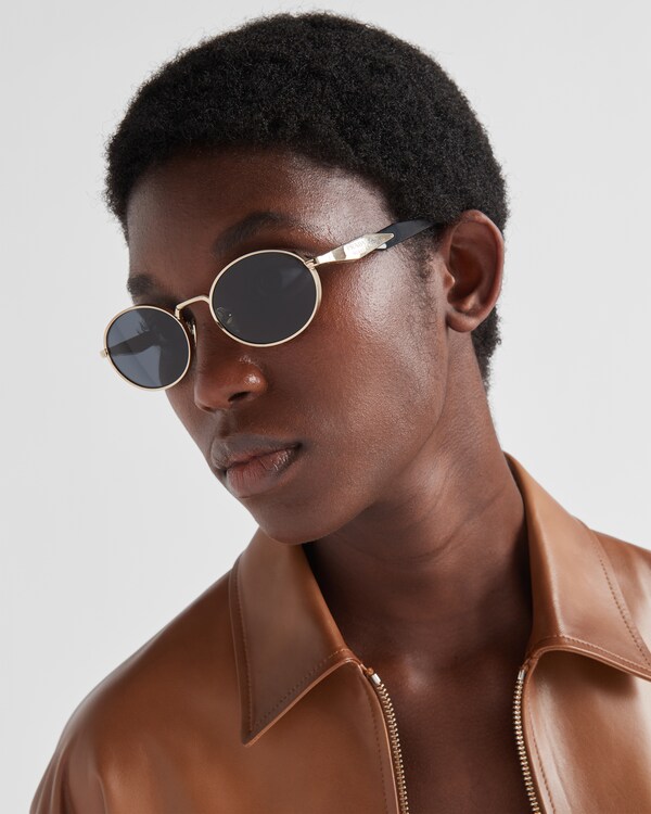 Prada Eyewear系列太阳镜 - 渐变镜片 Prada Eyewear系列太阳镜 - 渐变镜片