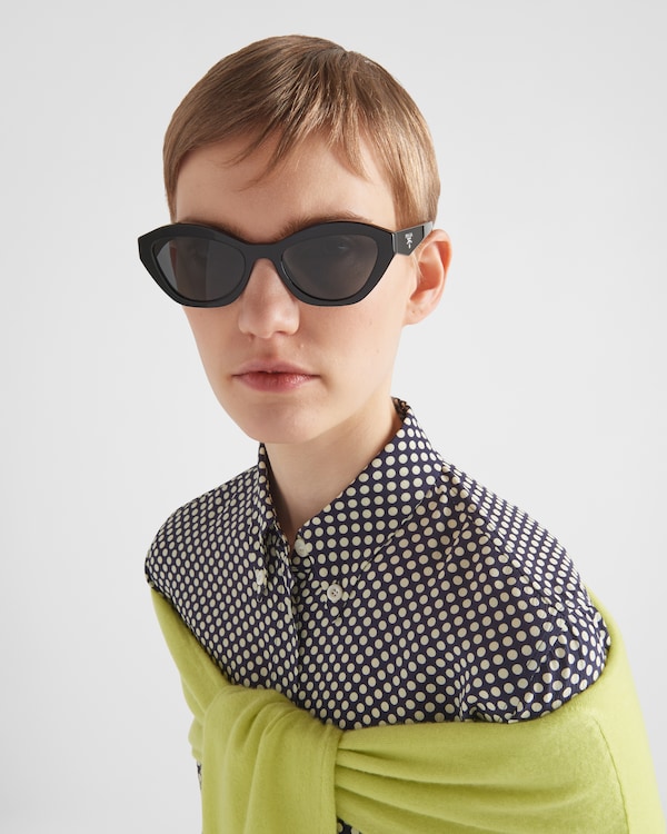 Prada logo sunglasses - Slate Gray Lenses Prada logo sunglasses - Slate Gray Lenses
