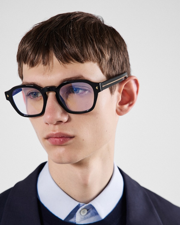 Sunglasses with the iconic metal plaque - Crystal lenses Sunglasses with the iconic metal plaque - Crystal lenses