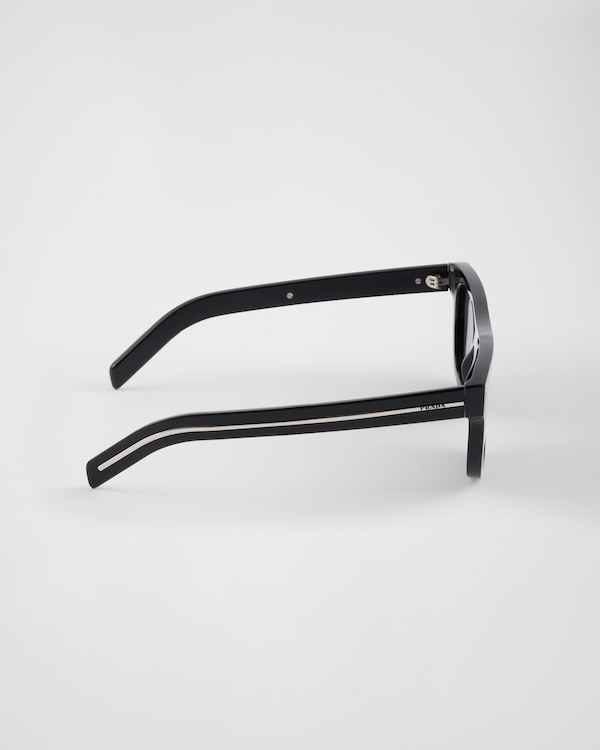 Sunglasses with the iconic metal plaque - Lenses Ardesia Crist Sunglasses with the iconic metal plaque - Lenses Ardesia Crist
