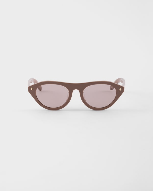 Prada sunglasses with the iconic metal plaque - Mud Brown lenses Prada sunglasses with the iconic metal plaque - Mud Brown lenses