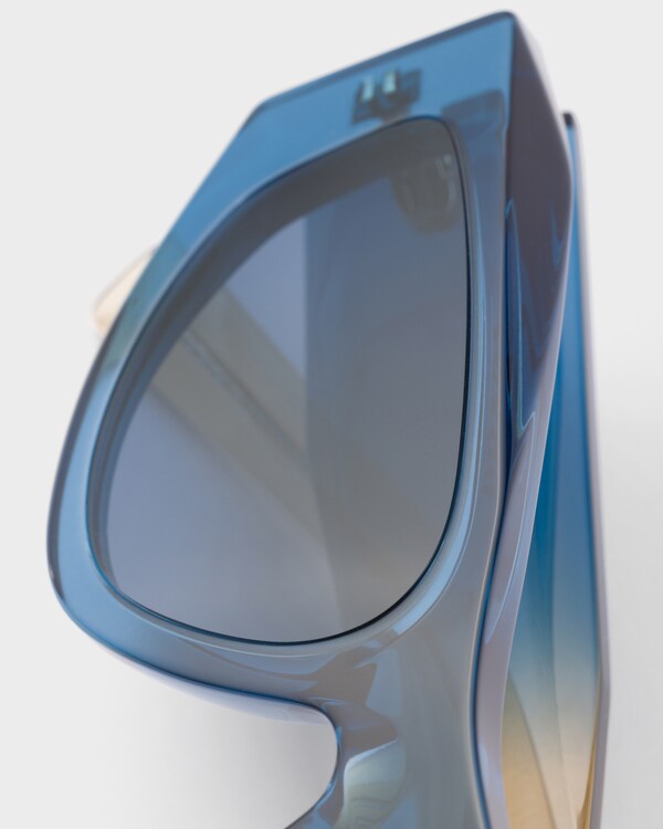Prada Symbole sunglasses - Lenses Color Blue Prada Symbole sunglasses - Lenses Color Blue