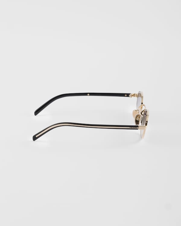 Sunglasses with the iconic metal plaque - Slate Gray Lenses Sunglasses with the iconic metal plaque - Slate Gray Lenses