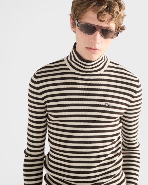 Prada Eyewear Collection sunglasses - Grey lenses Prada Eyewear Collection sunglasses - Grey lenses