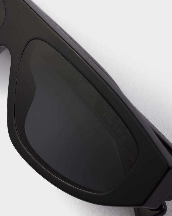 Prada Eyewear系列太阳镜 - 石板灰镜片 Prada Eyewear系列太阳镜 - 石板灰镜片