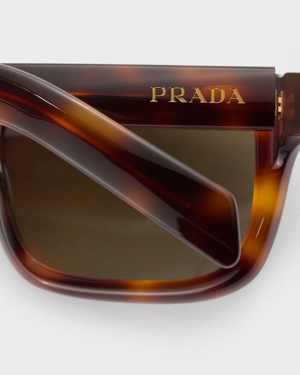 Prada Shadowplay系列太阳镜 - 渐变苔绿色镜片 Prada Shadowplay系列太阳镜 - 渐变苔绿色镜片