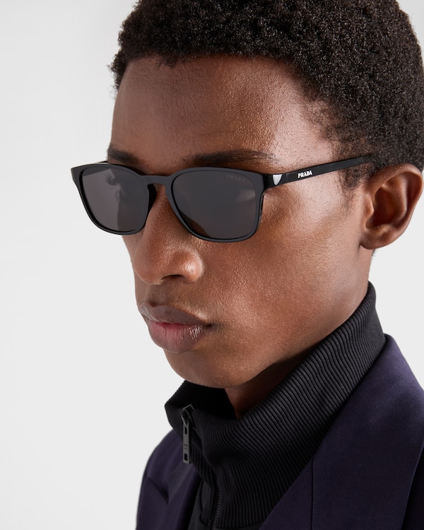 Prada Runway太阳镜 - 石板灰镜片 Prada Runway太阳镜 - 石板灰镜片