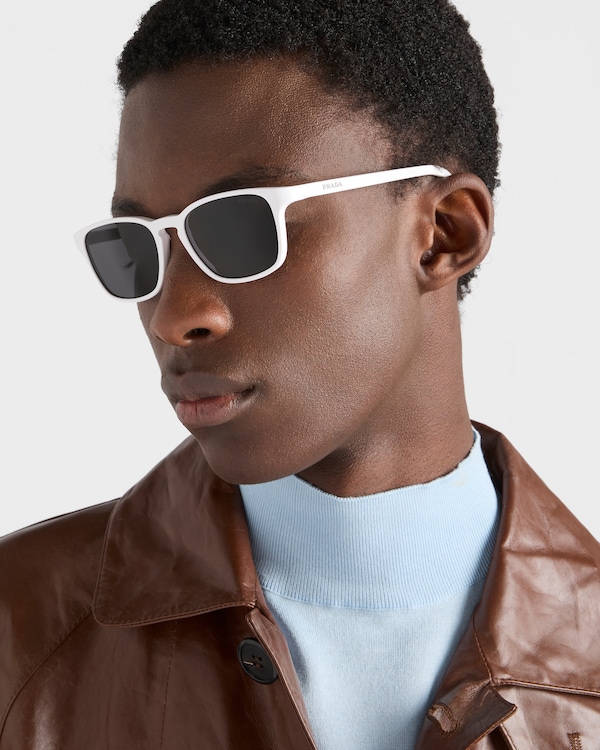 Prada Runway太阳镜 - 石板灰镜片 Prada Runway太阳镜 - 石板灰镜片