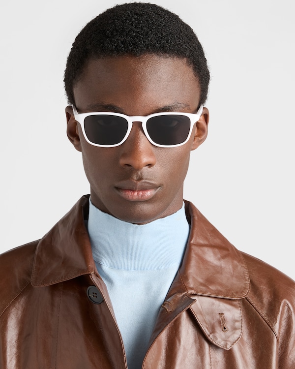 Prada Runway太阳镜 - 石板灰镜片 Prada Runway太阳镜 - 石板灰镜片