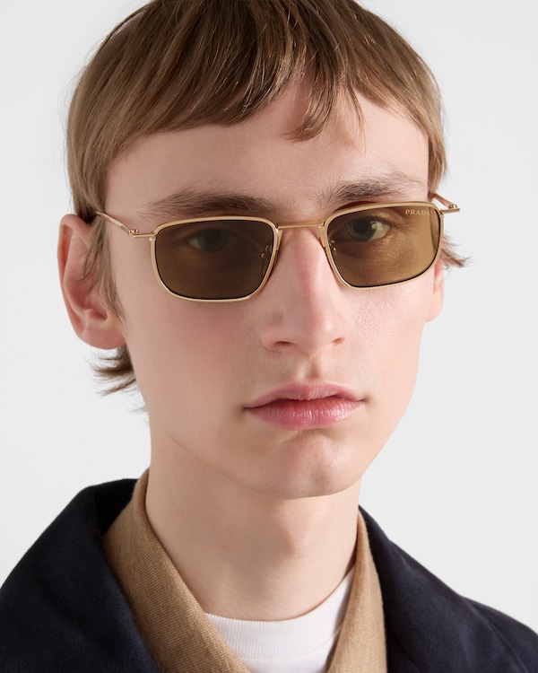Sunglasses with Prada logo - Olive green lenses Sunglasses with Prada logo - Olive green lenses