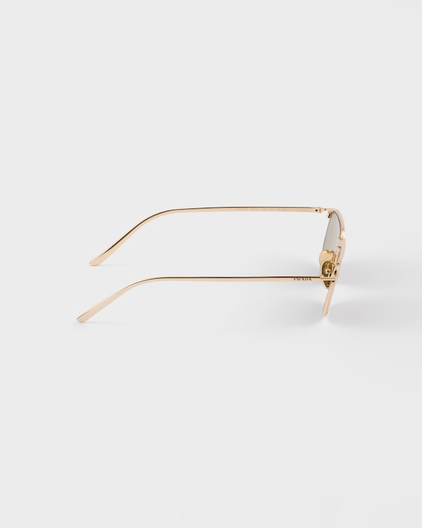 Sunglasses with Prada logo - Olive green lenses Sunglasses with Prada logo - Olive green lenses