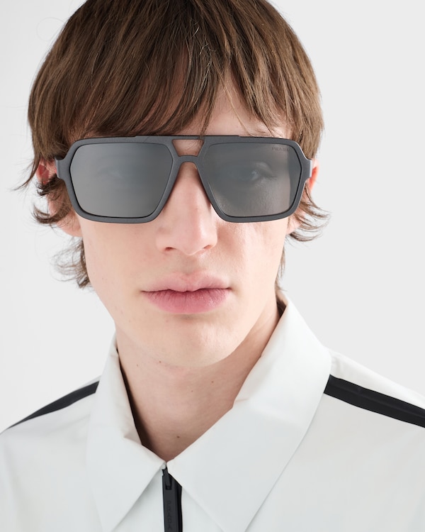 Prada Linea Rossa sunglasses - Mirrored Carbon Lenses Prada Linea Rossa sunglasses - Mirrored Carbon Lenses