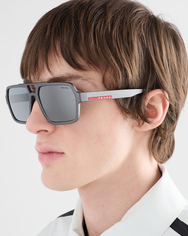 Prada Linea Rossa sunglasses - Mirrored Carbon Lenses Prada Linea Rossa sunglasses - Mirrored Carbon Lenses