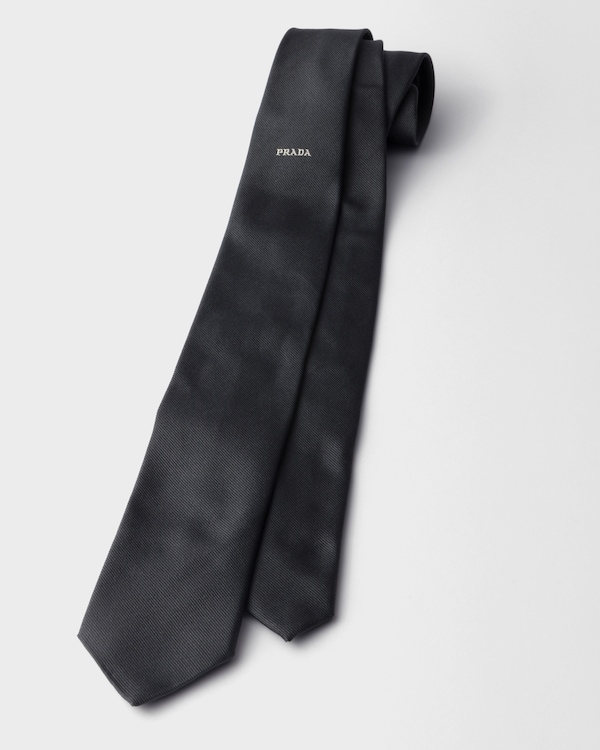 Silk tie - Smoky Gray Silk tie - Smoky Gray