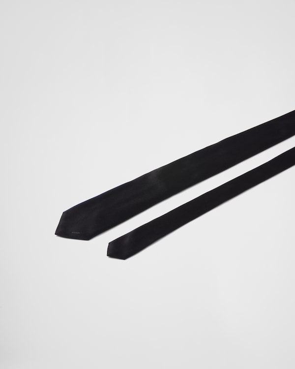 Satin tie - Black Satin tie - Black