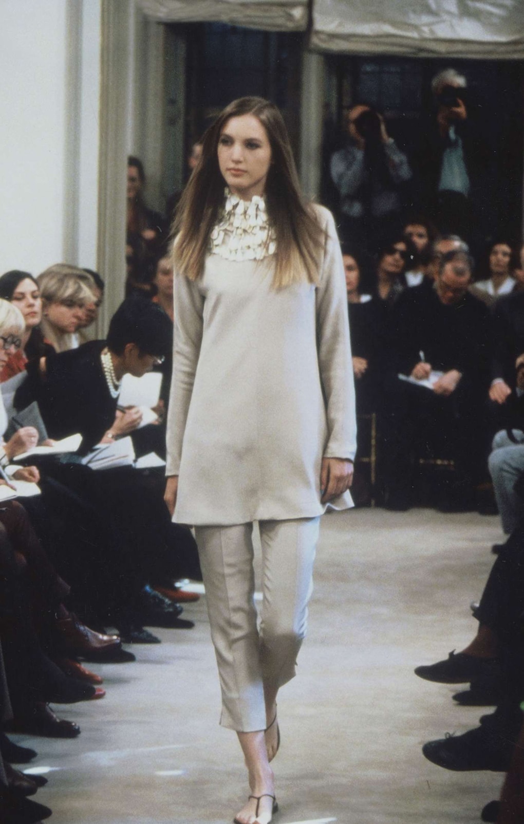 Look 3