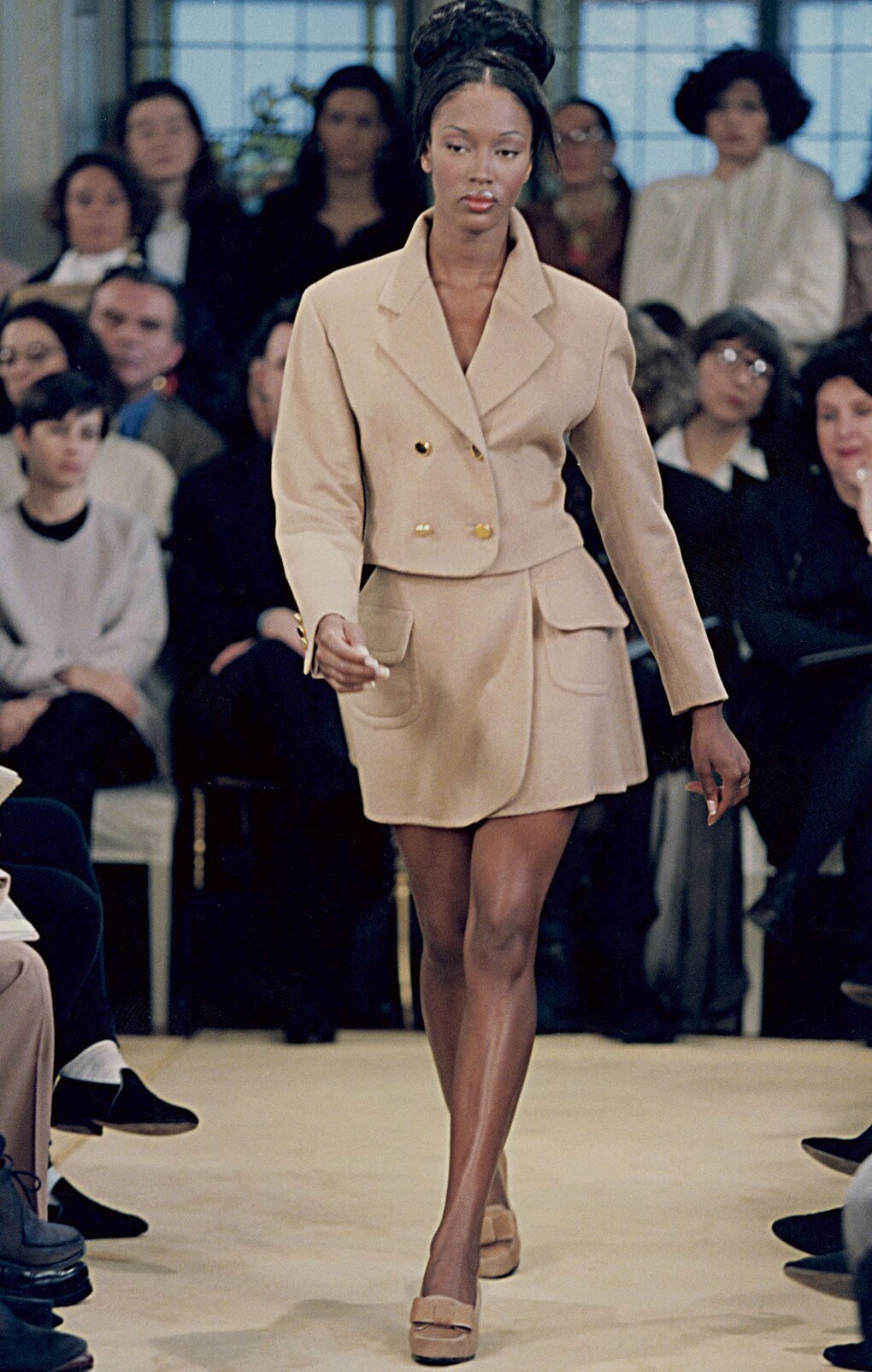 Look 8
